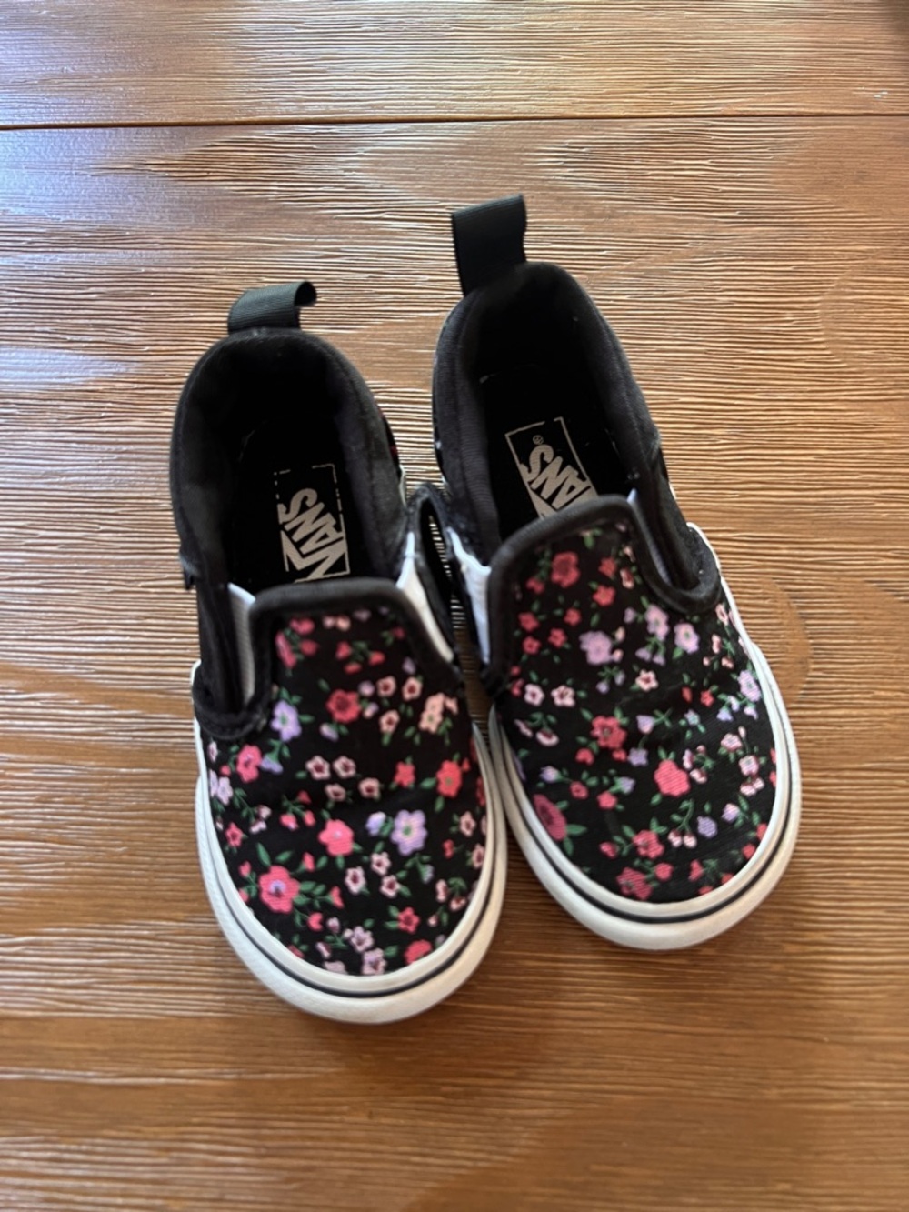 Vans Kids Toddler Slip-On Floral Sneakers